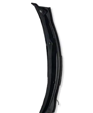 Nissan Qashqai Windshield trim 66862