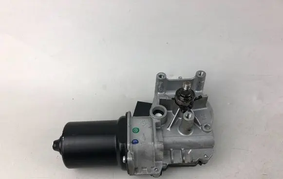 Volkswagen Tiguan Wiper motor 5NC955119A
