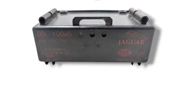 Jaguar XJ X40 Other relay 4RK006788-03 DBC10005