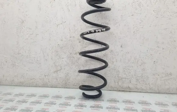 Audi A4 S4 B8 8K Rear coil spring