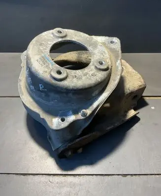 Peugeot 407 Coil spring mount D47035