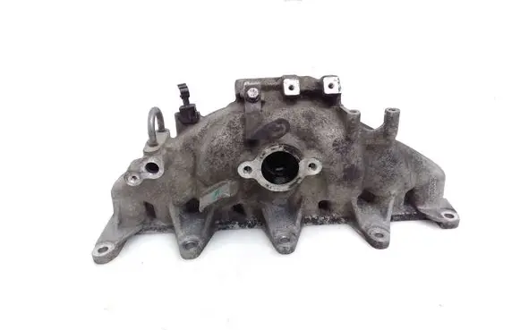 Nissan Navara D23 Intake manifold 140032042R