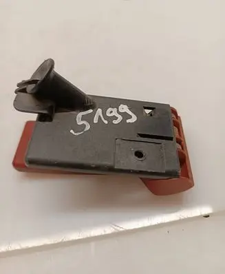 Mercedes-Benz C W203 Engine bonnet (hood) release handle