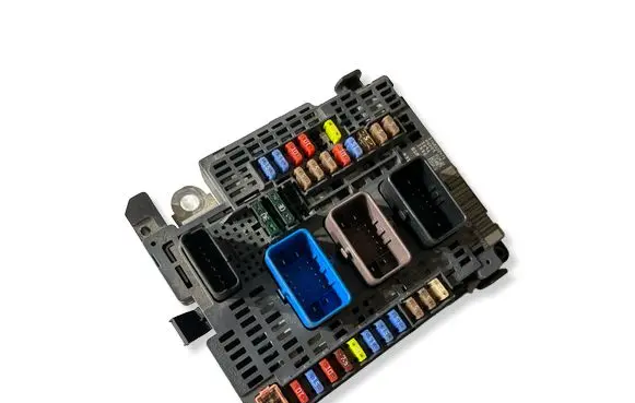 Citroen C4 II BSM Control unit 9674921680 BSMZ0200