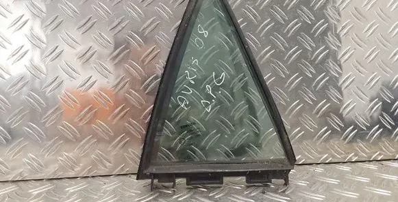 Toyota Auris 150 Rear vent window glass 43R00097