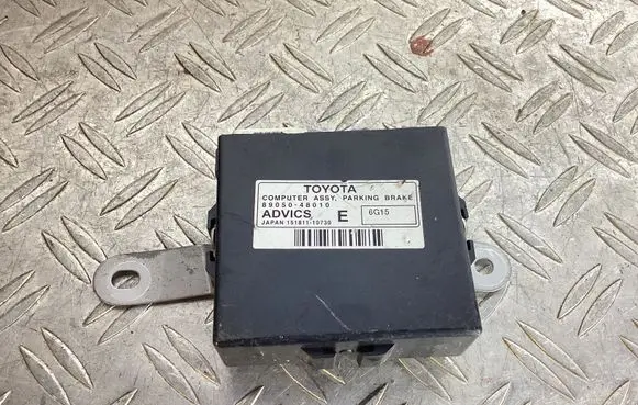 Lexus RX 450H Hand brake control module 8905048010