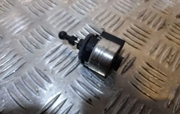 Audi A3 S3 8V Headlight level adjustment motor 74862101AB