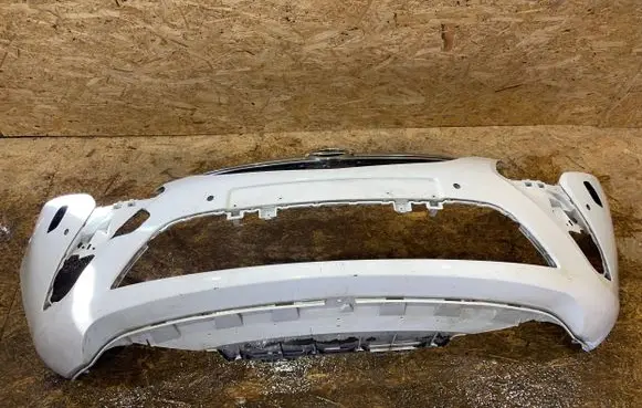 Opel Zafira C Front bumper 13300485 R0204