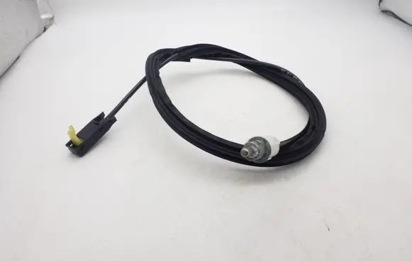 Mercedes-Benz C AMG W204 Gear shift cable linkage 2302670164
