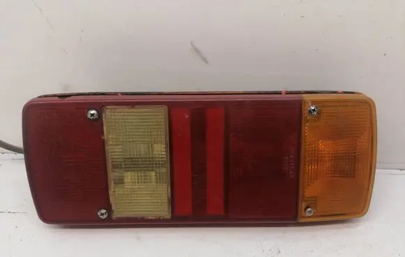 Volkswagen Transporter - Caravelle T4 Rear bumper light 283945232D
