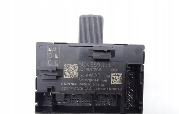 Skoda Octavia Mk3 (5E) Door control unit/module 5Q4959393E
