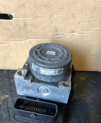 Citroen DS3 ABS Pump 9806891780