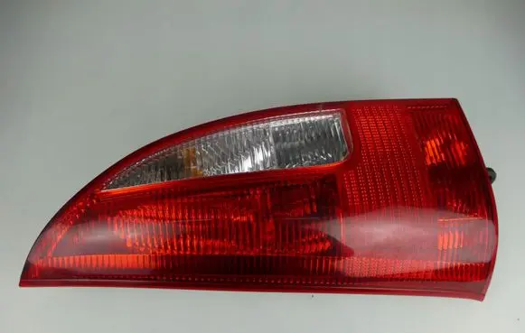 Mazda Premacy Rear/tail lights 22061908