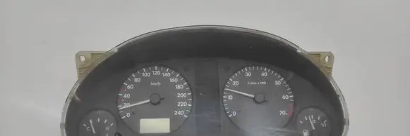 Volkswagen Sharan Speedometer (instrument cluster) 7M0920800Q 95VW10849MJ
