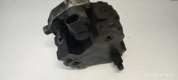 BMW 3 E46 Fuel injection high pressure pump 0445010045