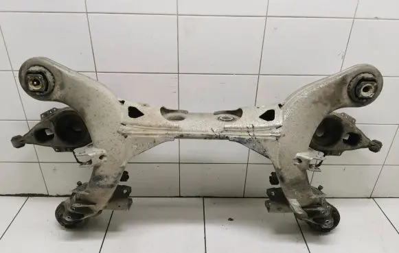 Mercedes-Benz E W211 Rear subframe 06941231