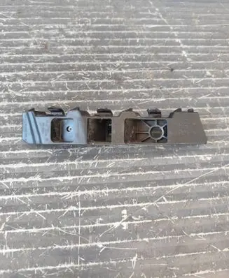 KIA Sportage Front bumper mounting bracket 86552R2000
