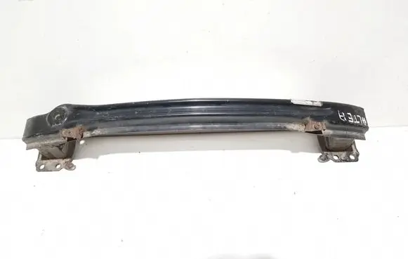 Seat Altea XL Front bumper cross member 5P0807109B