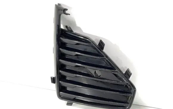 Volvo S60 Front bumper lower grill 32227026