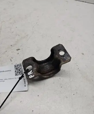 KIA Sorento Sway bar bush bracket, front 