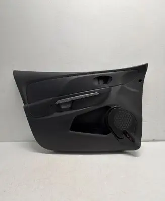 Renault Clio IV Front door card panel trim 809017724R