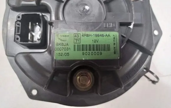 Jaguar S-Type Heater fan/blower 4R8H19846AA