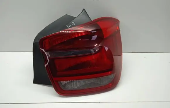 BMW 1 F20 F21 Rear/tail lights 7270096