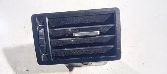 Ford Focus C-MAX Dash center air vent grill 3m51r018b08afw 3m51-r018b08-afw