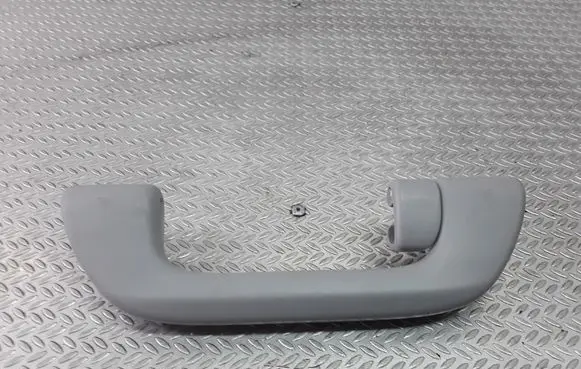 Honda CR-V Rear interior roof grab handle