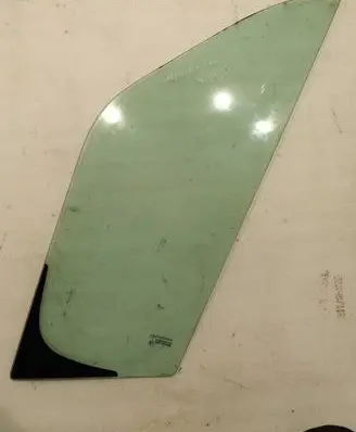 Renault Master III Front triangle window/glass AS2M3240DOT682 43R001582
