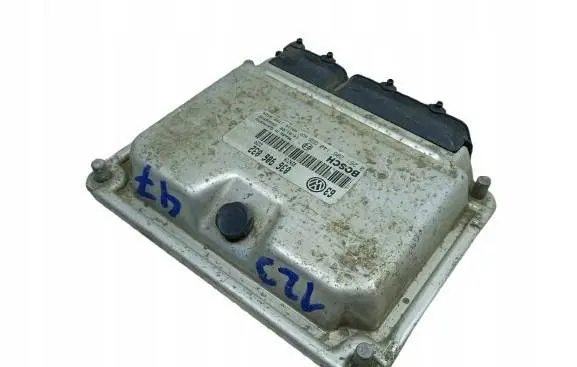 Volkswagen Golf IV Engine control unit/module 036906032 26SA6500 0261206140