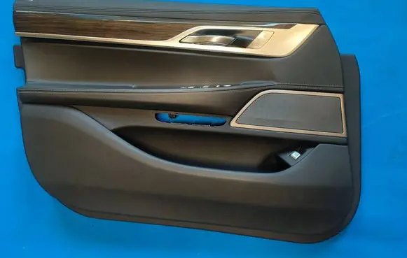 BMW 7 G11 G12 Front door card panel trim 