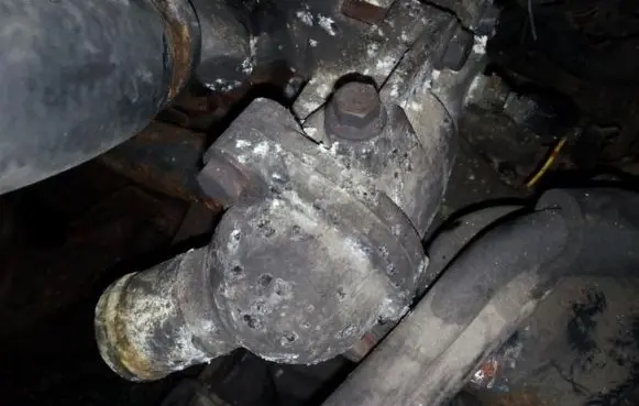 Mitsubishi Carisma Engine coolant pipe/hose