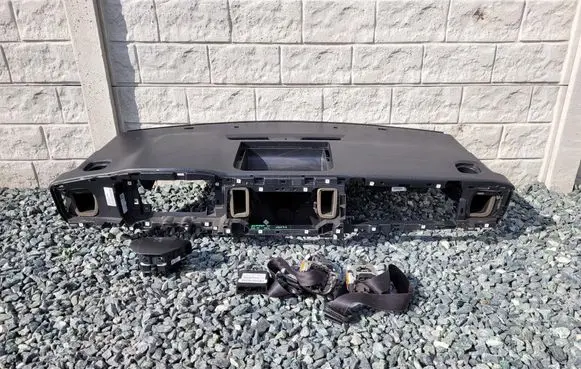 Peugeot Expert Dashboard 13571