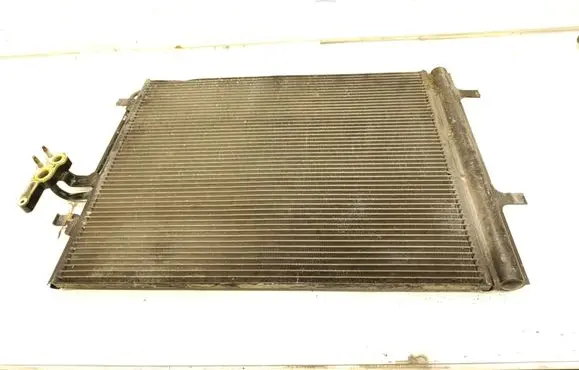 A/C cooling radiator (condenser)