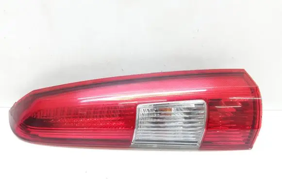 Volvo XC70 Rear/tail lights