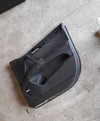 Audi Q7 4L Front door card panel trim 4L0863979