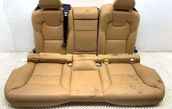 Volvo XC60 Second row seats 
