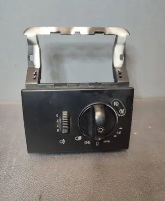 Mercedes-Benz Vito Viano W639 Light switch A6395450404