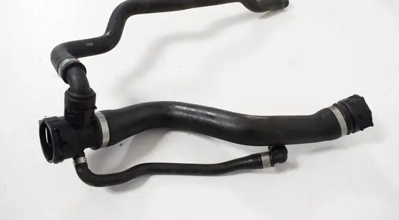 Tesla Model X Engine coolant pipe/hose 9127403 7797257