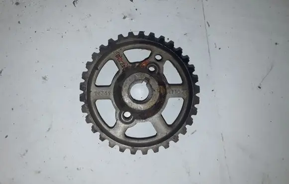 Citroen C4 I Picasso Fuel pump gear (pulley) 9636947780