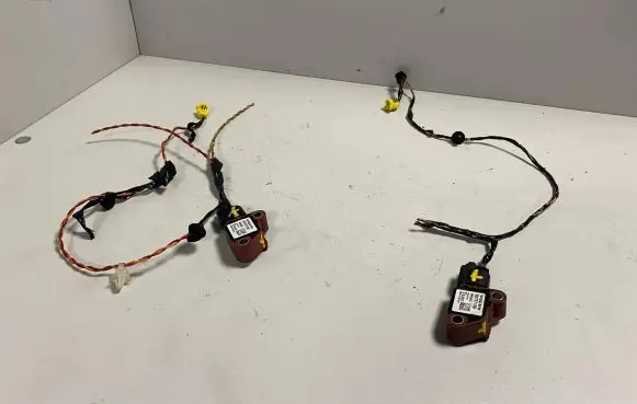 Volvo S40 Airbag deployment crash/impact sensor 30737138