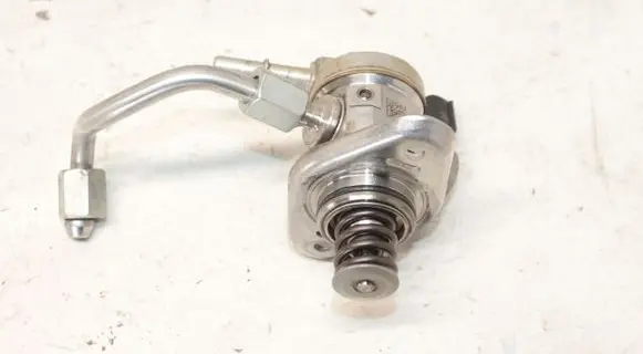 Ford Puma Fuel injection high pressure pump H6BG9D376AA