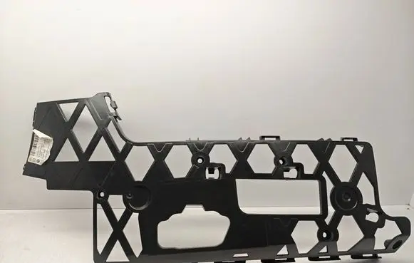 Front bumper mounting bracket