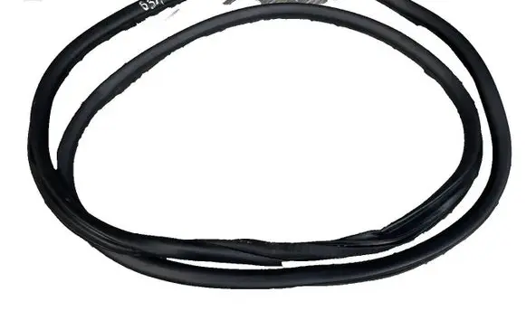 Citroen DS7 Crossback Rear door rubber seal (on body) 9815699180