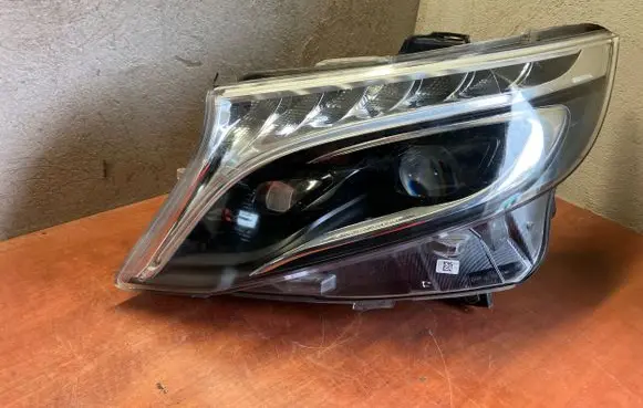 Mercedes-Benz Vito Viano W447 Headlight/headlamp A4479061401 00326278 1EX01128481