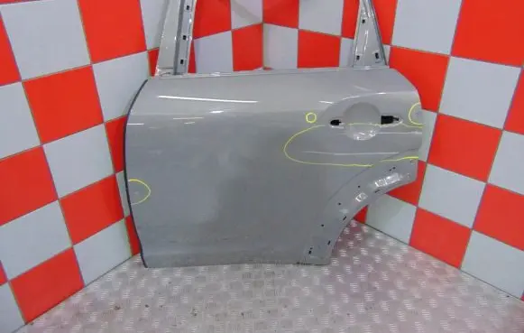Mini Cooper Countryman R60 Rear door DRZ048