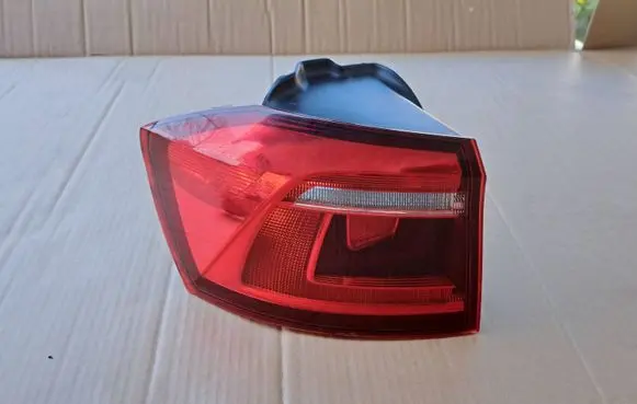 Volkswagen Golf Sportsvan Rear/tail lights 510945095J