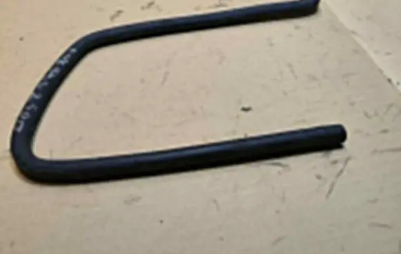 Jeep Cherokee XJ Engine coolant pipe/hose