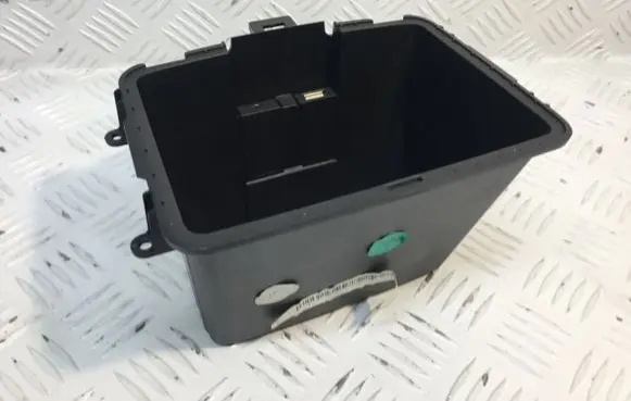 Opel Insignia A Glove box frame 13222117 13289000